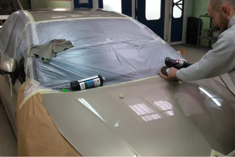 Talleres reparación carrocería en Valencia